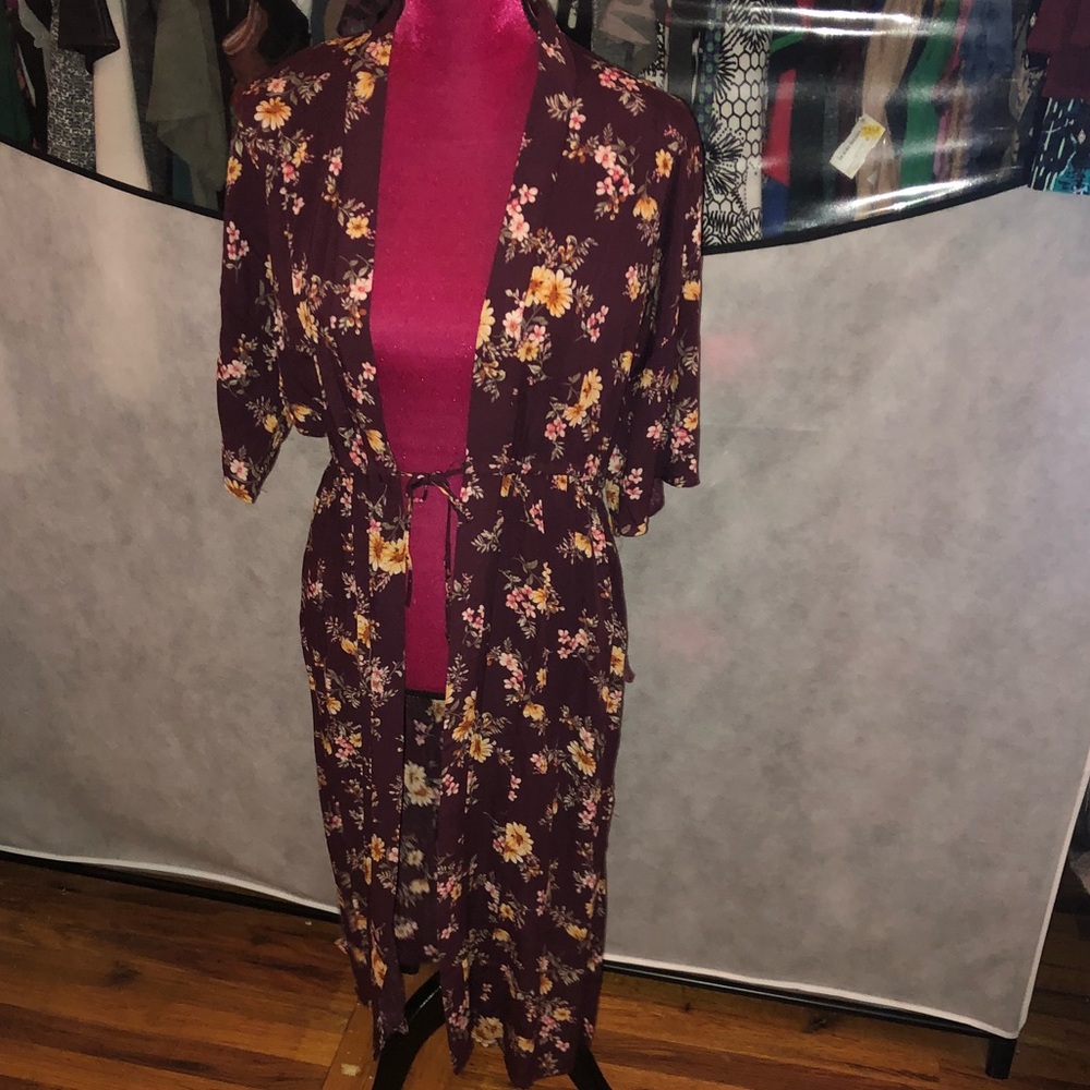 Brand New Forever21 Wine Floral Kimono
